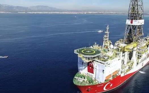 تمدید فعالیت کشتی حفاری ترکیه در دریای مدیترانه